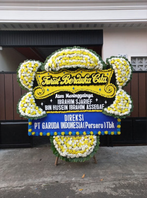 Papan Bunga Duka di Geyer